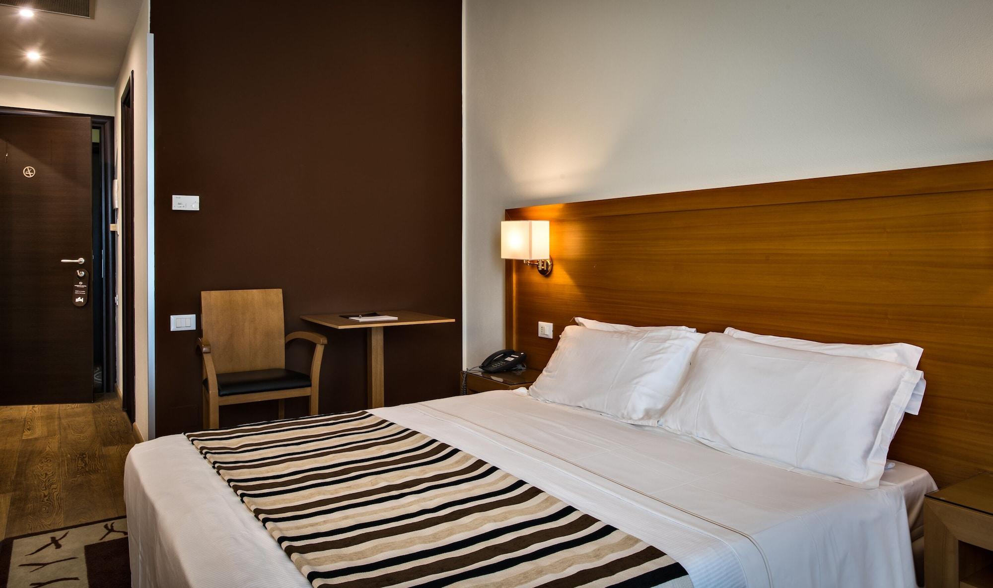 Sardegna - & Restaurant Hotel